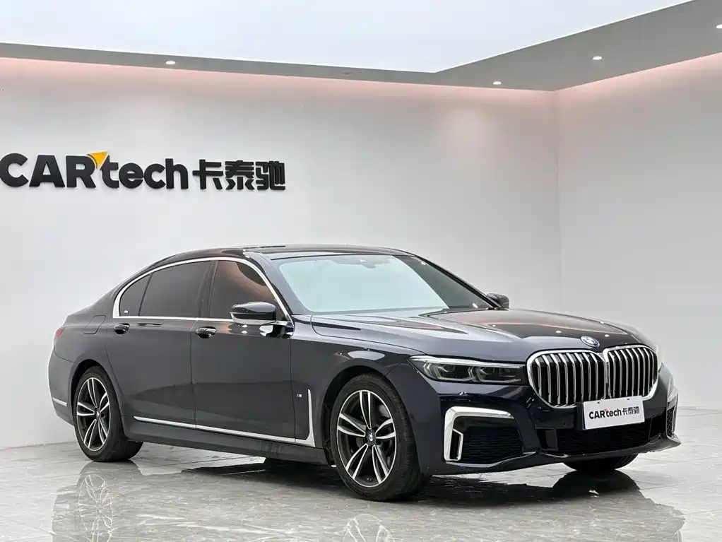 BMW 7 Series — миниатюра 6