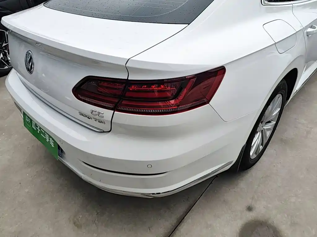 Volkswagen CC — миниатюра 8
