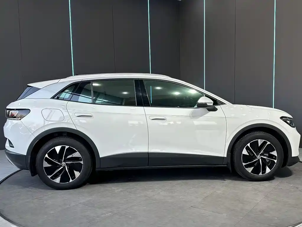 VOLKSWAGEN ID.4 CROZZ