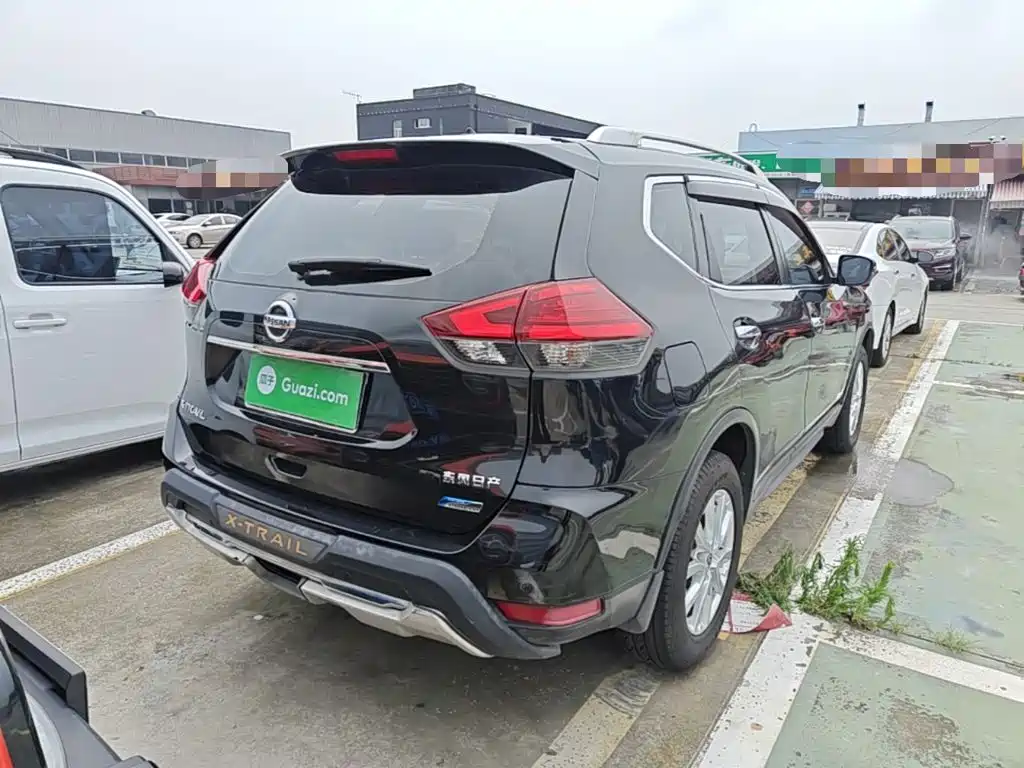 Nissan X-Trail 2017 2.0L CVT Comfort 2WD