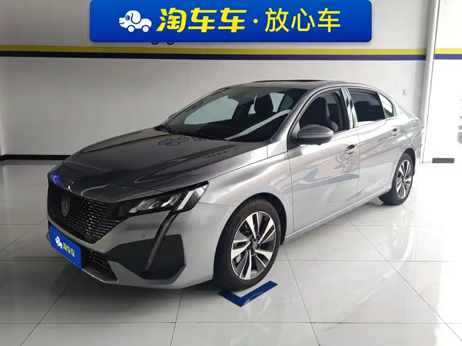 Peugeot 408