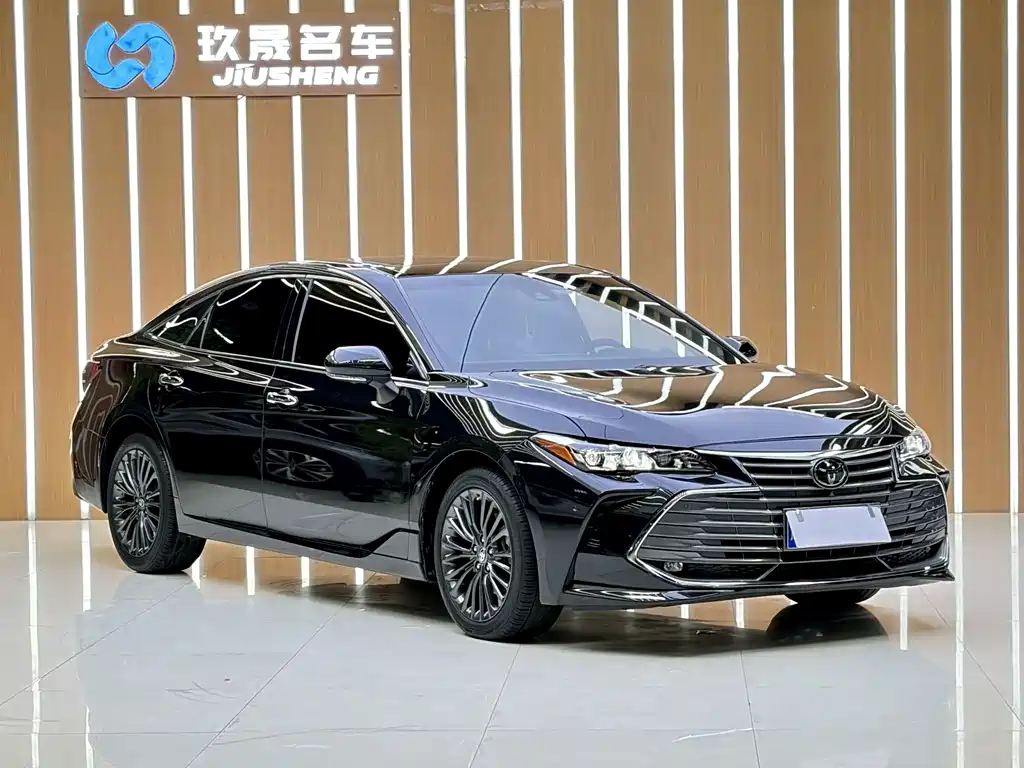 Toyota Avalon — миниатюра 3