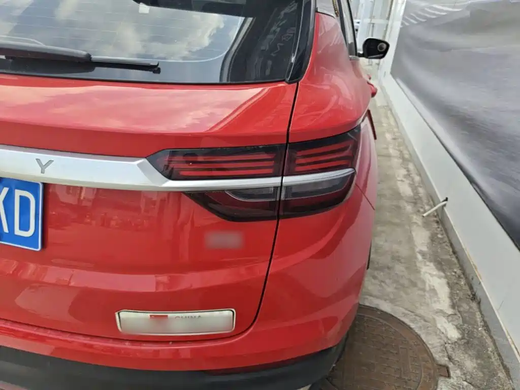 Geely Binyue — миниатюра 8