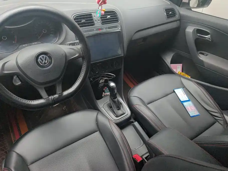 Volkswagen Polo — миниатюра 16