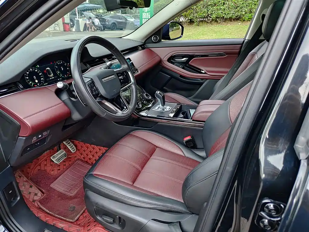 Land Rover Range Rover Evoque 2022 L 249PS R-Dynamic Luxury