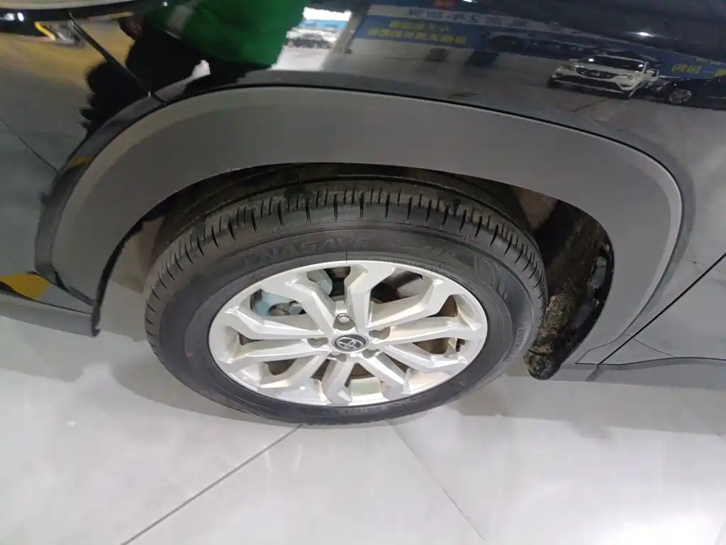 Toyota Frontlander — миниатюра 25