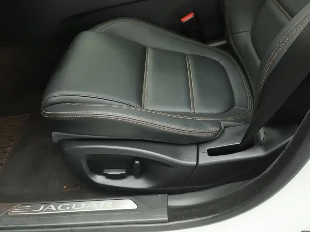Jaguar XEL — миниатюра 20