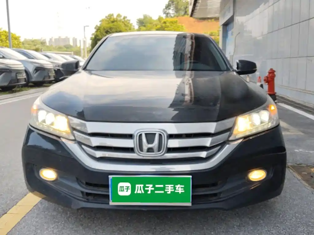 Honda Accord 2014 2.4L EX Luxury