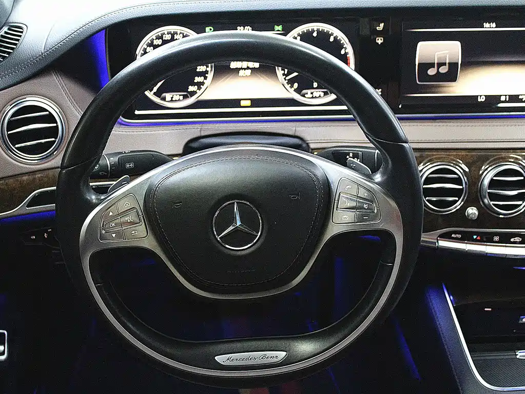 Mercedes-Benz S-Class — миниатюра 9