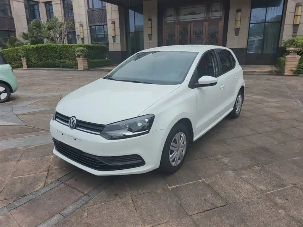 Купить Volkswagen Polo