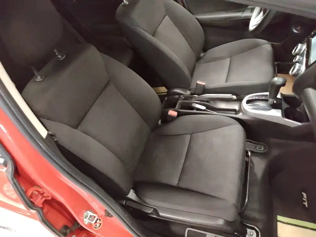 Honda Fit — миниатюра 25