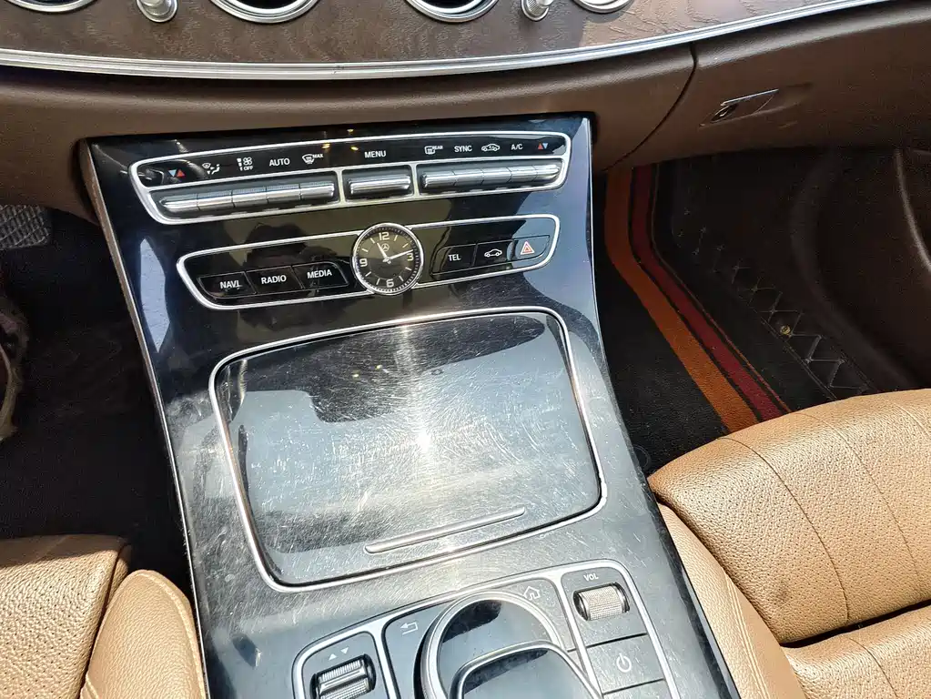 Mercedes-Benz E-Class E 2016 E 200 L