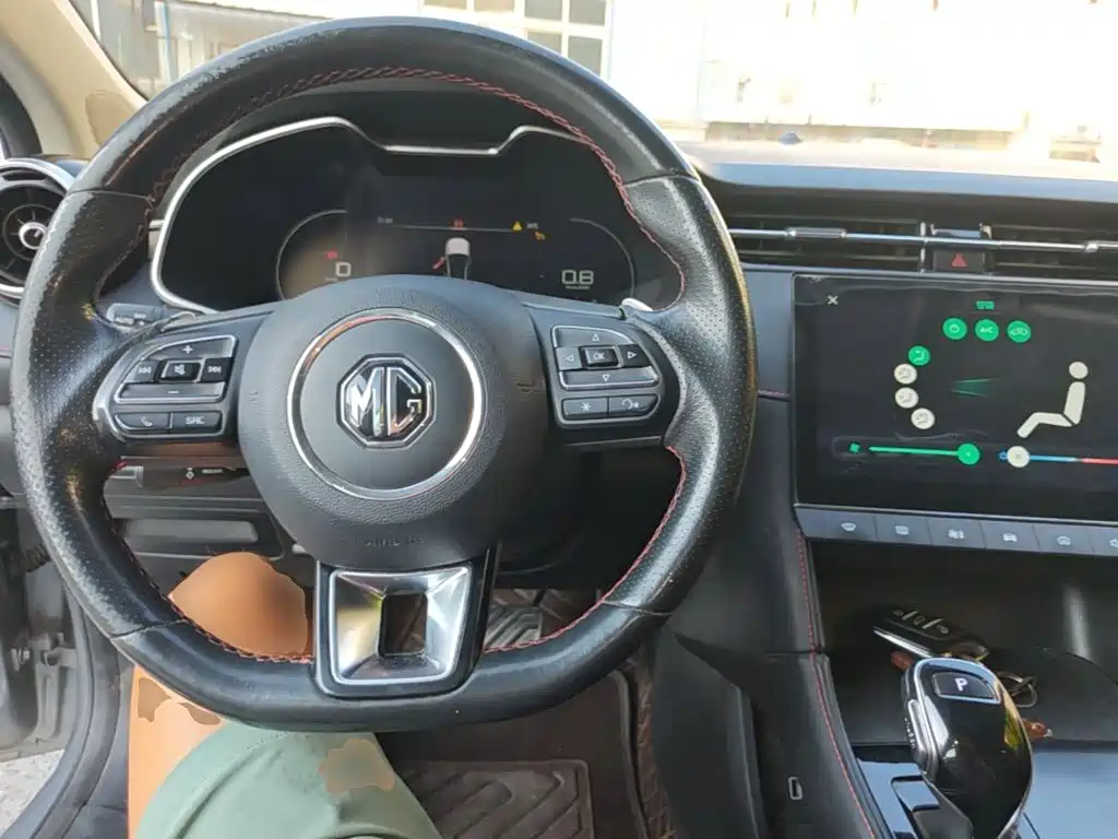 MG MG6 — миниатюра 10
