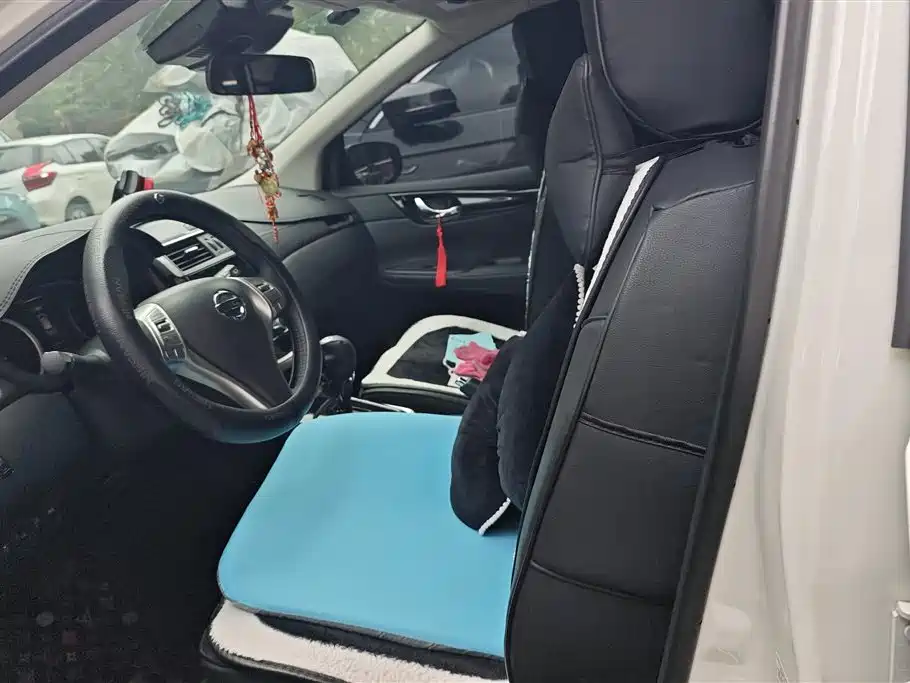 Nissan Tiida 2024 1.6L CVT
