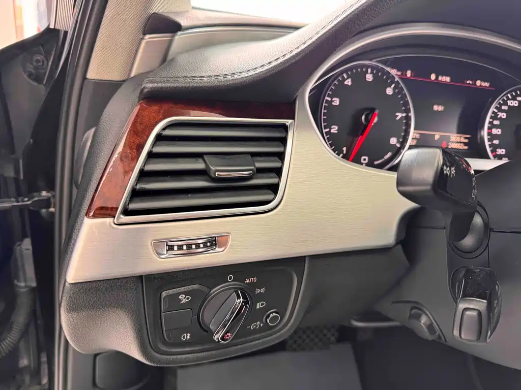 Audi A8 A8L 45 TFSI quattro Luxury Type, фото 24