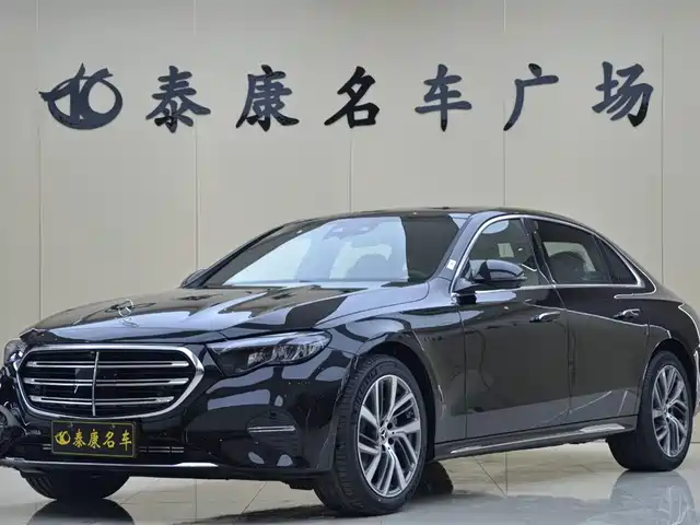 MERCEDES-BENZ E CLASS