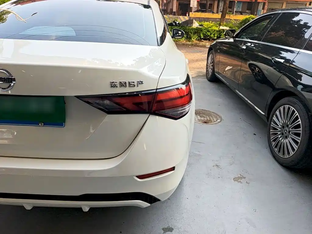 Nissan Sylphy — миниатюра 8