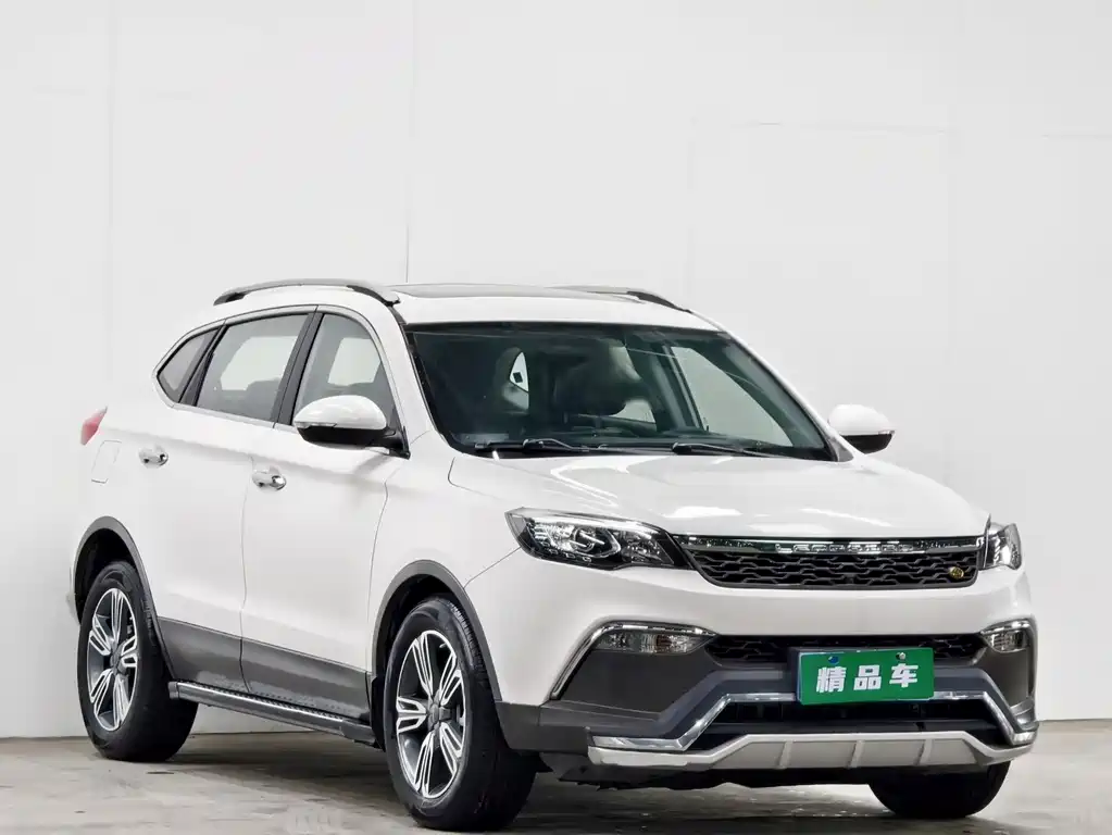 Changfeng CS10 2015 2.0T MT