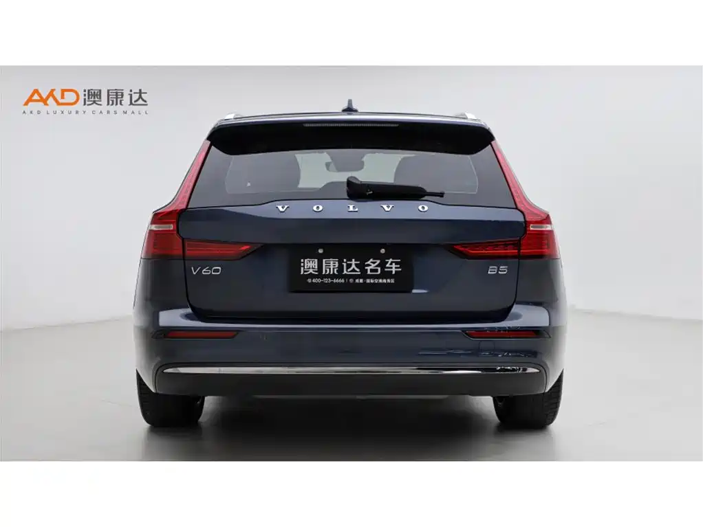 Volvo V60 2024 B5 Luxury