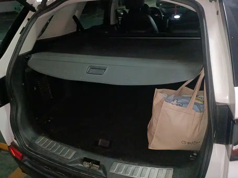Land Rover Discovery Sport — миниатюра 4