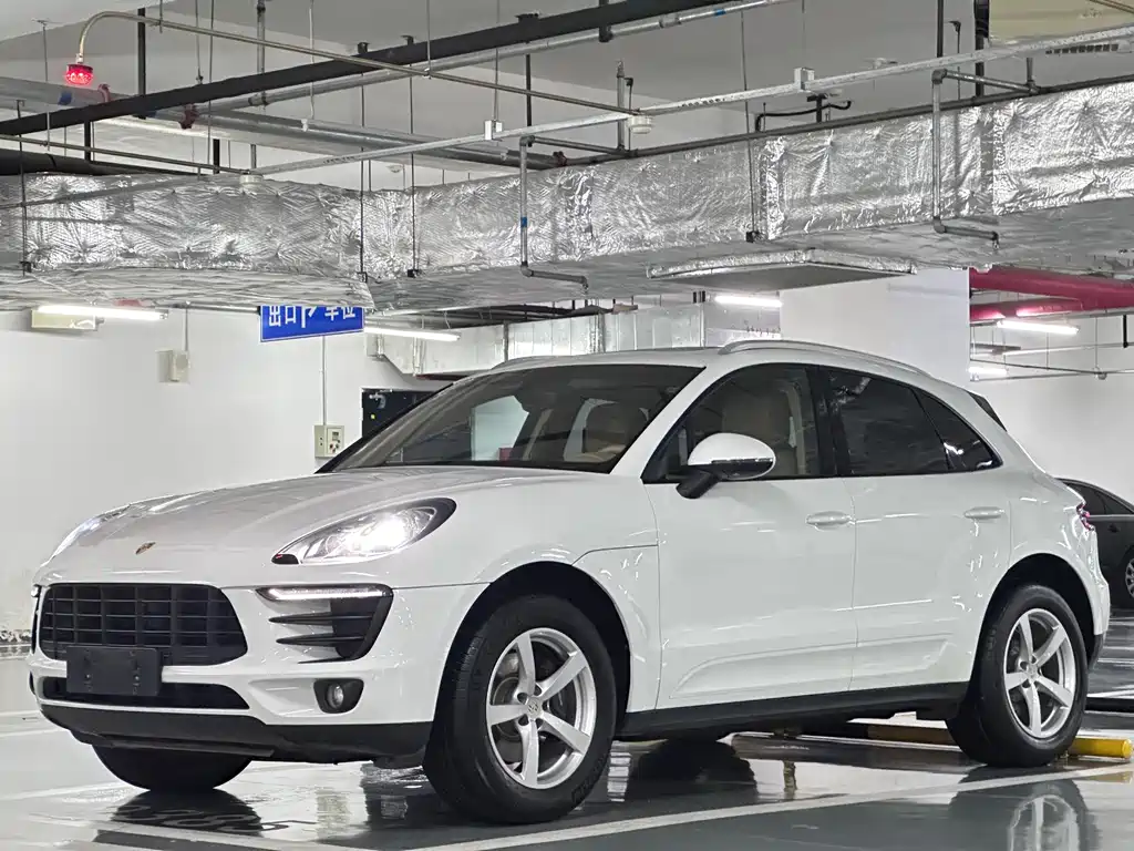 Купить Porsche Macan