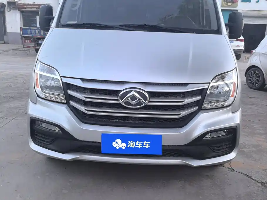 MAXUS V80 — миниатюра 2