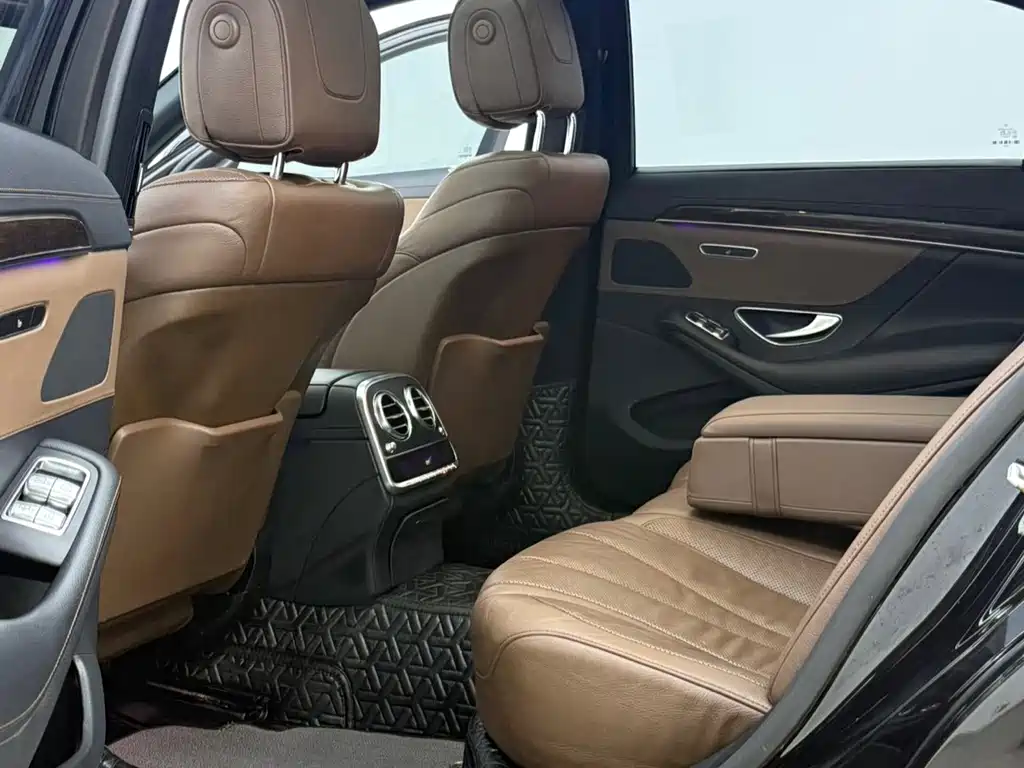 Mercedes-Benz S-Class — миниатюра 6