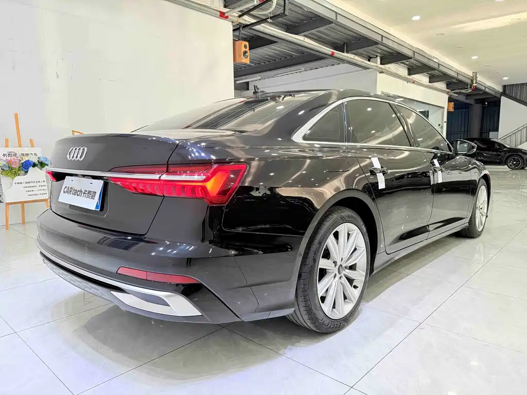Audi A6L — миниатюра 6