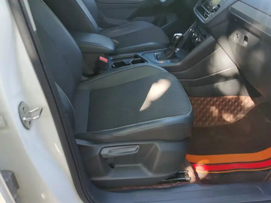 Volkswagen Tiguan L — миниатюра 8