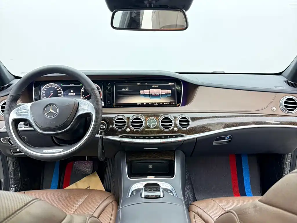 Mercedes-Benz S-Class — миниатюра 5
