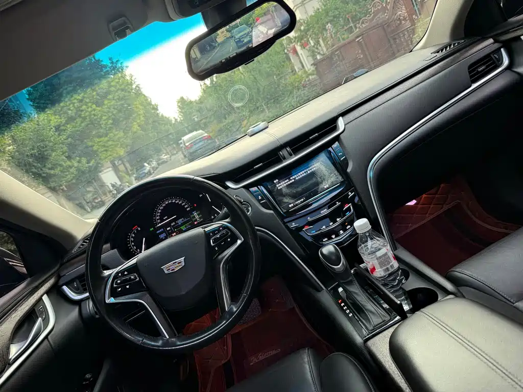 Cadillac XTS — миниатюра 7