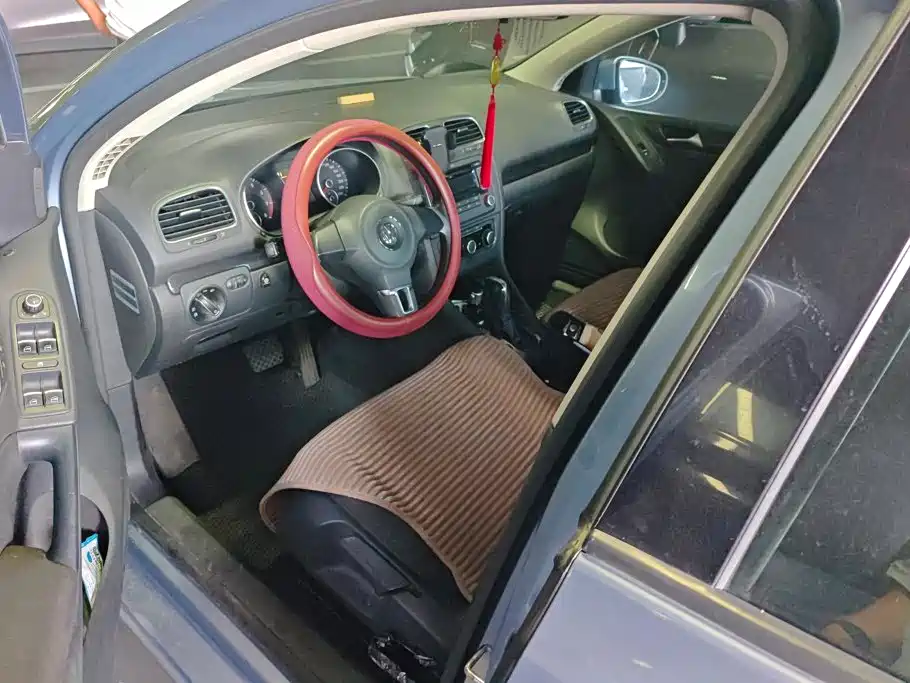 Volkswagen Golf — миниатюра 9