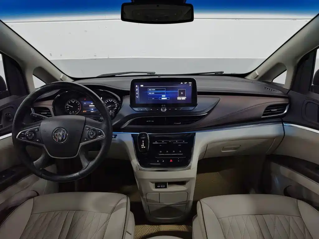 Buick GL8 — миниатюра 5