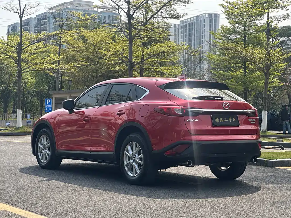 MAZDA CX 4