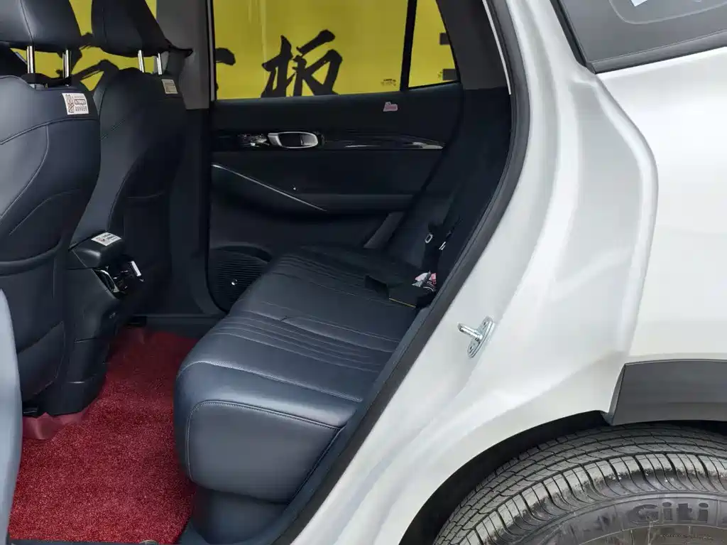 GEELY GALAXY GALAXY E5