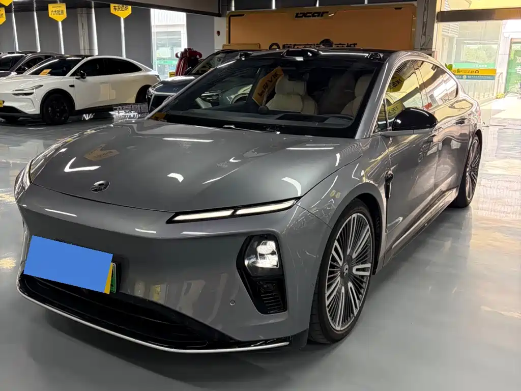 NIO ET9