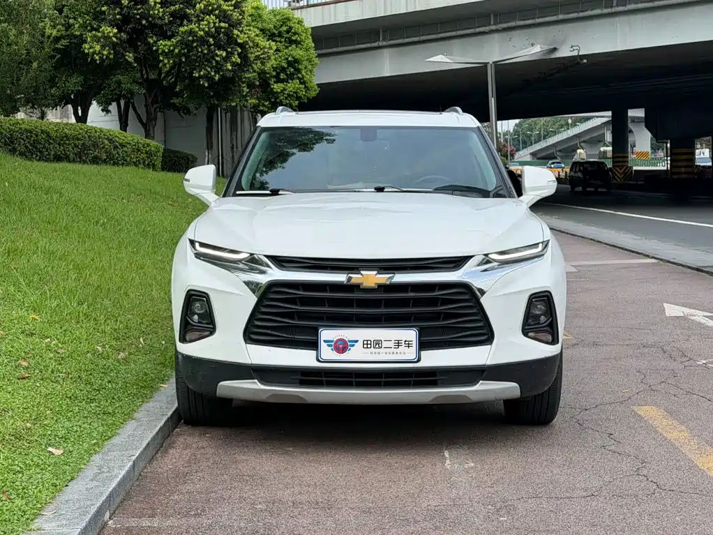 Chevrolet Blazer — миниатюра 2