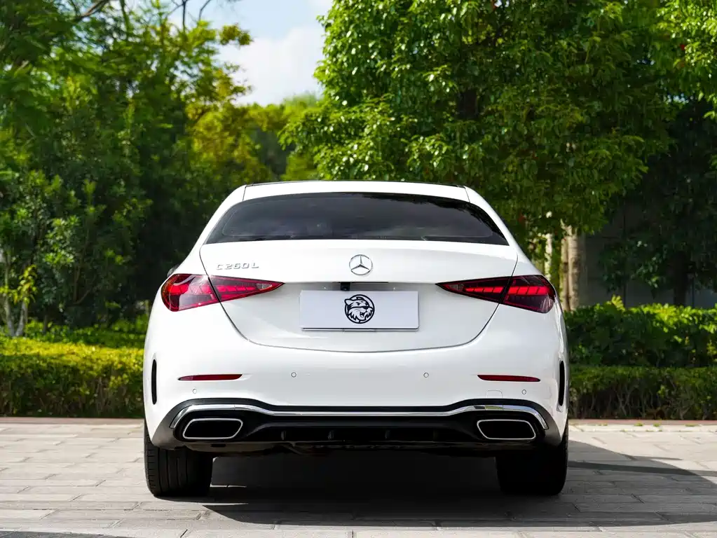 Mercedes-Benz C-Class — миниатюра 14