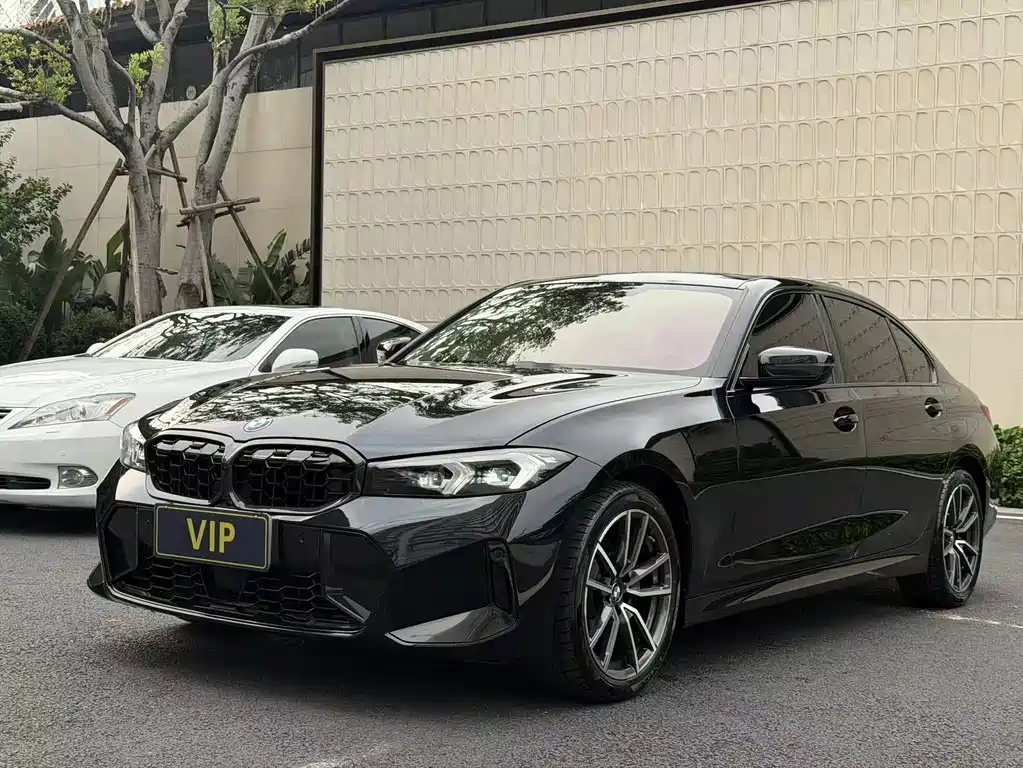 BMW 3 Series 2025