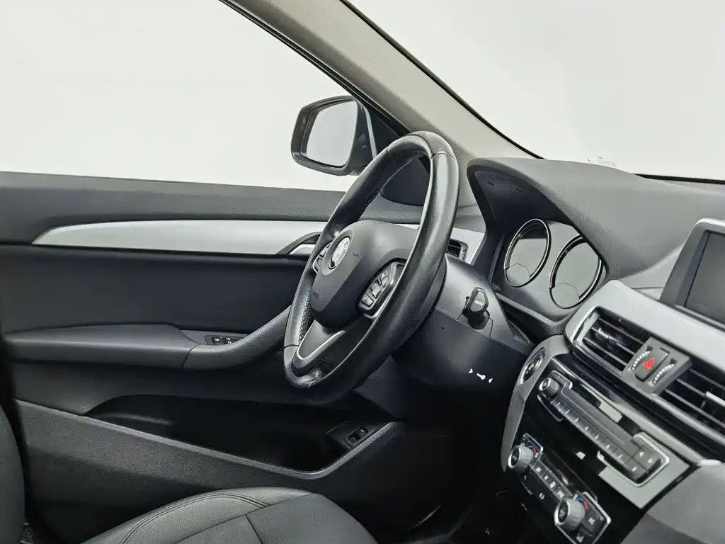 BMW X1 — миниатюра 22