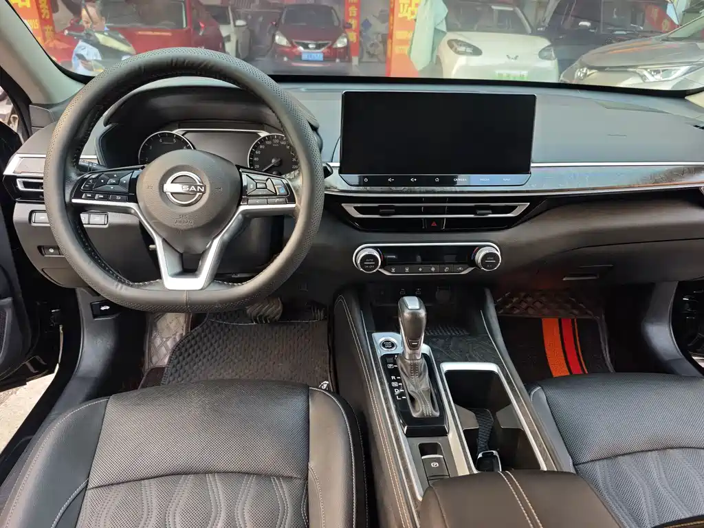 Nissan Teana — миниатюра 13