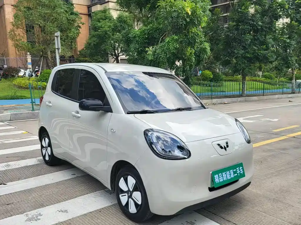 Wuling MINIEV — миниатюра 3