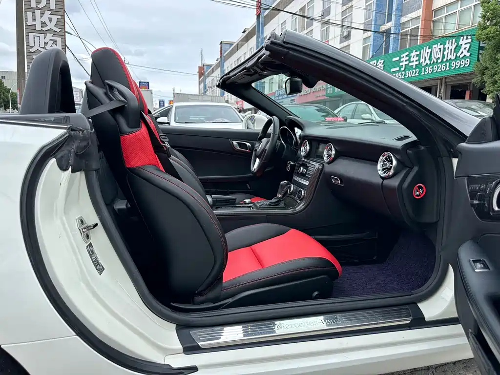 Mercedes-Benz SLK-Class — миниатюра 13