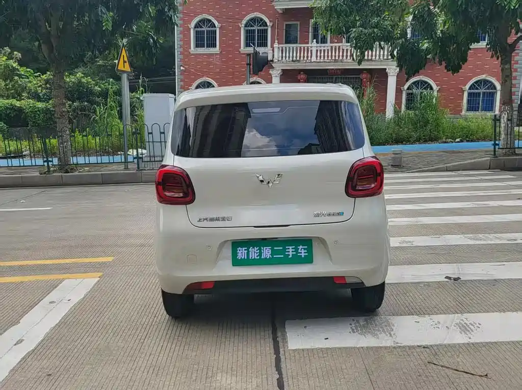 Wuling MINIEV — миниатюра 10