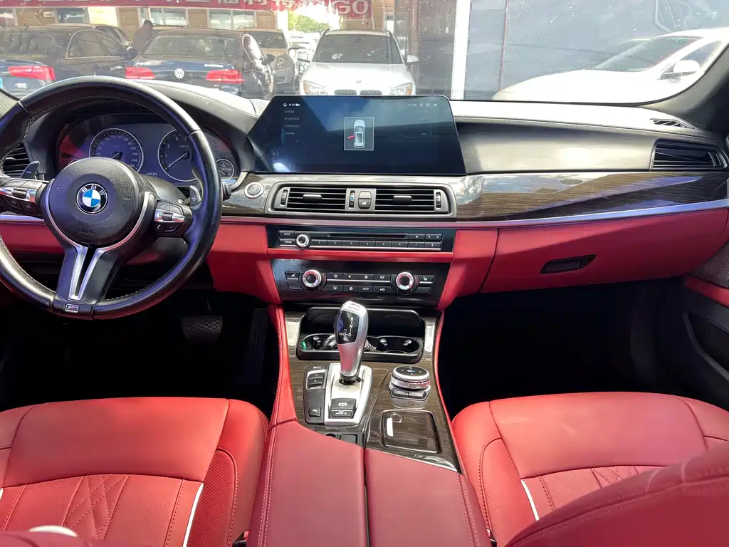 BMW 5 Series — миниатюра 16