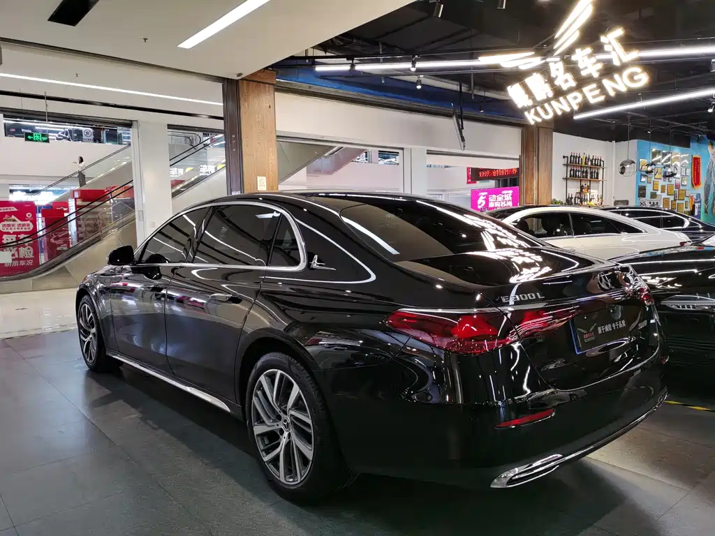 Mercedes-Benz E-Class E 2024 E 300 L Fashion
