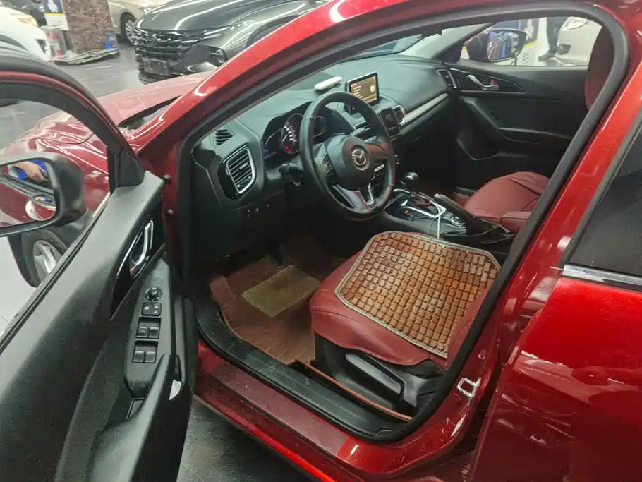 Mazda 3 Axela — миниатюра 9