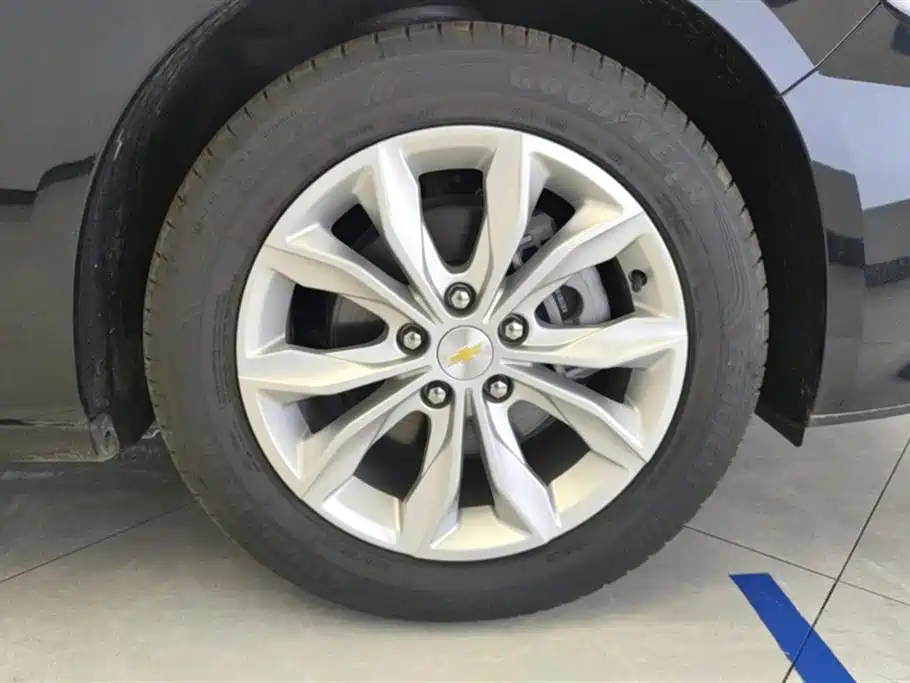 CHEVROLET MAI RUIBAO XL