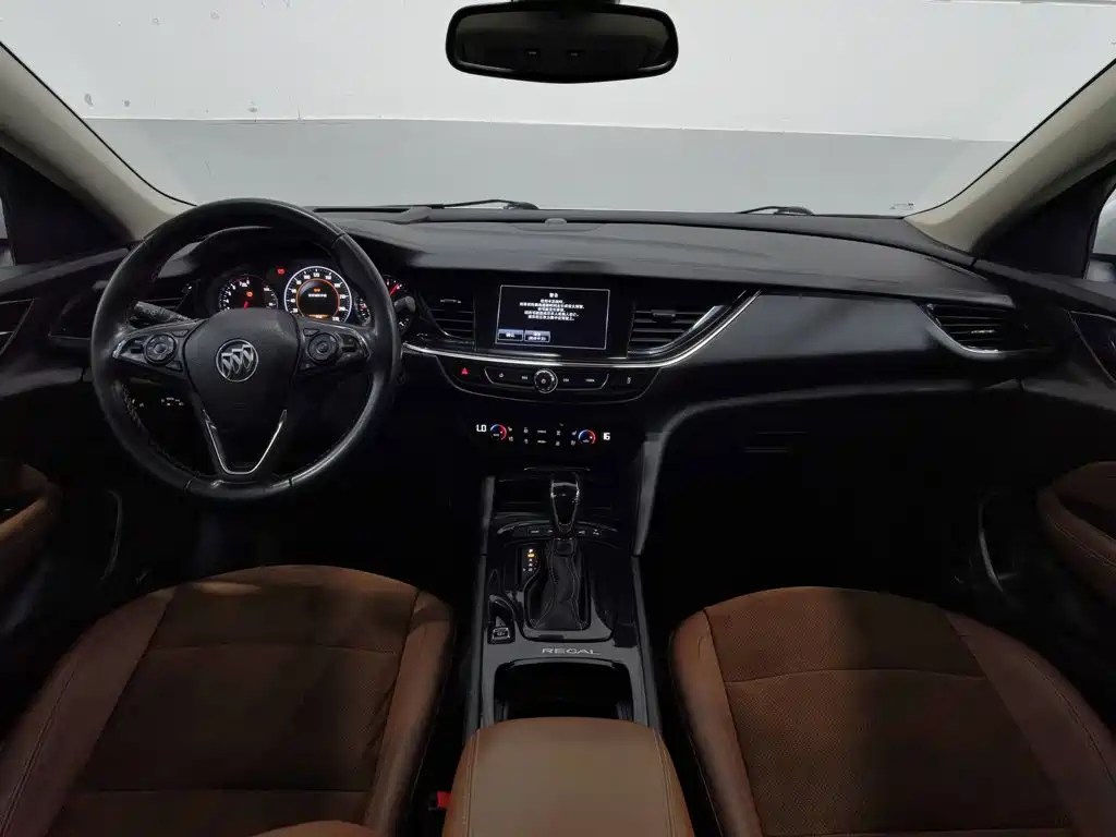 Buick Regal — миниатюра 5