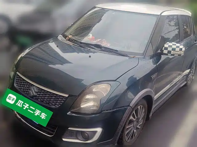 SUZUKI SWIFT 2017